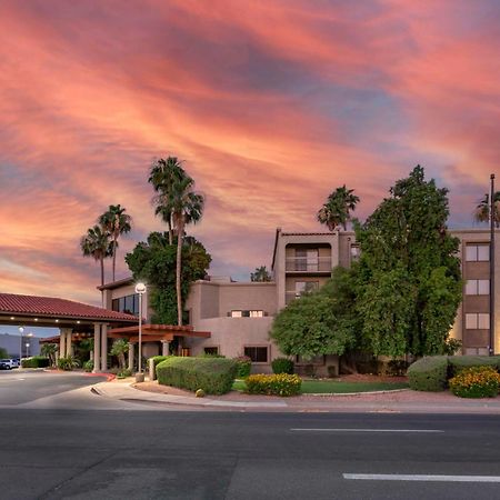 Best Western Plus Scottsdale Thunderbird Suites Ngoại thất bức ảnh