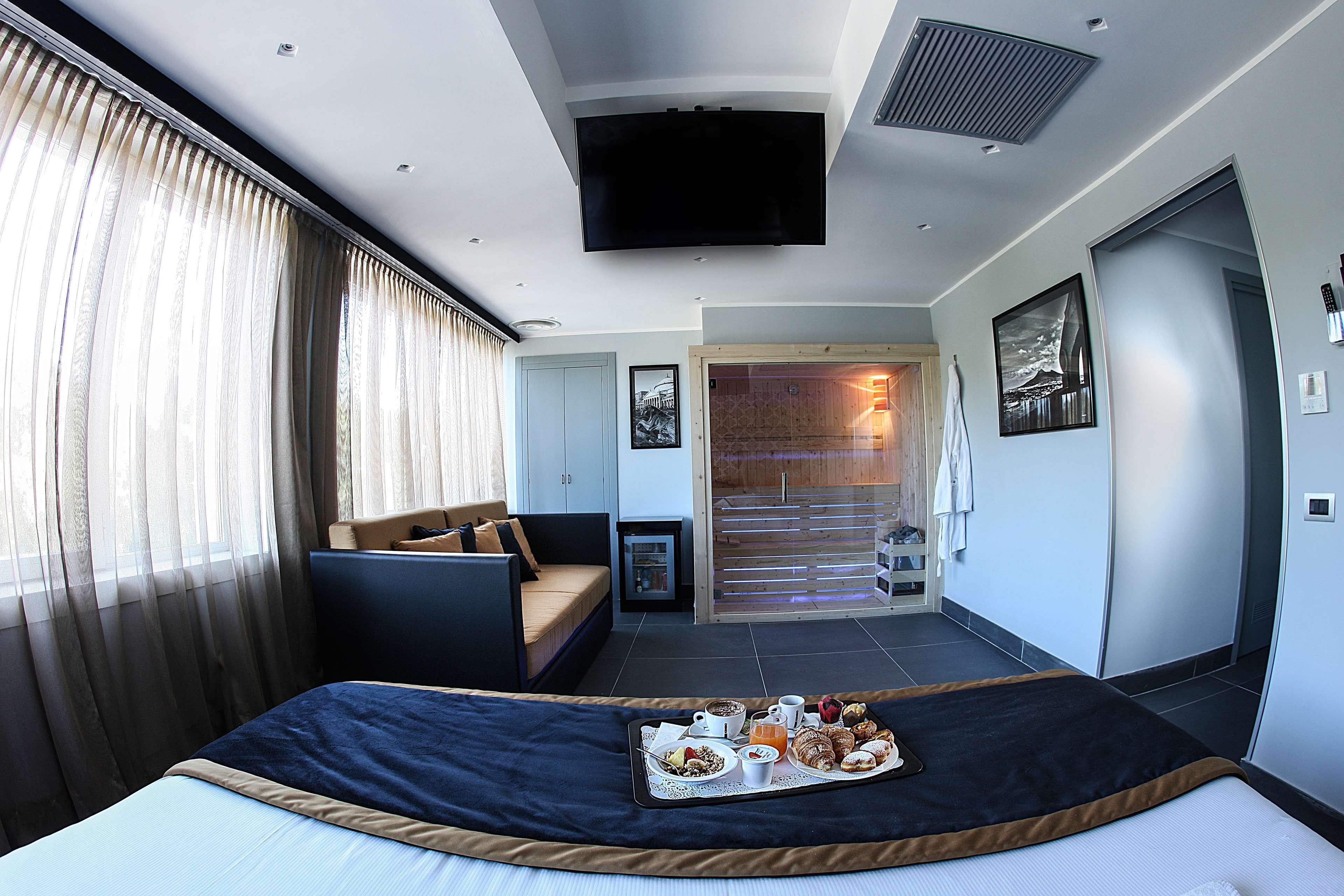 Best Western Plus Scottsdale Thunderbird Suites Ngoại thất bức ảnh