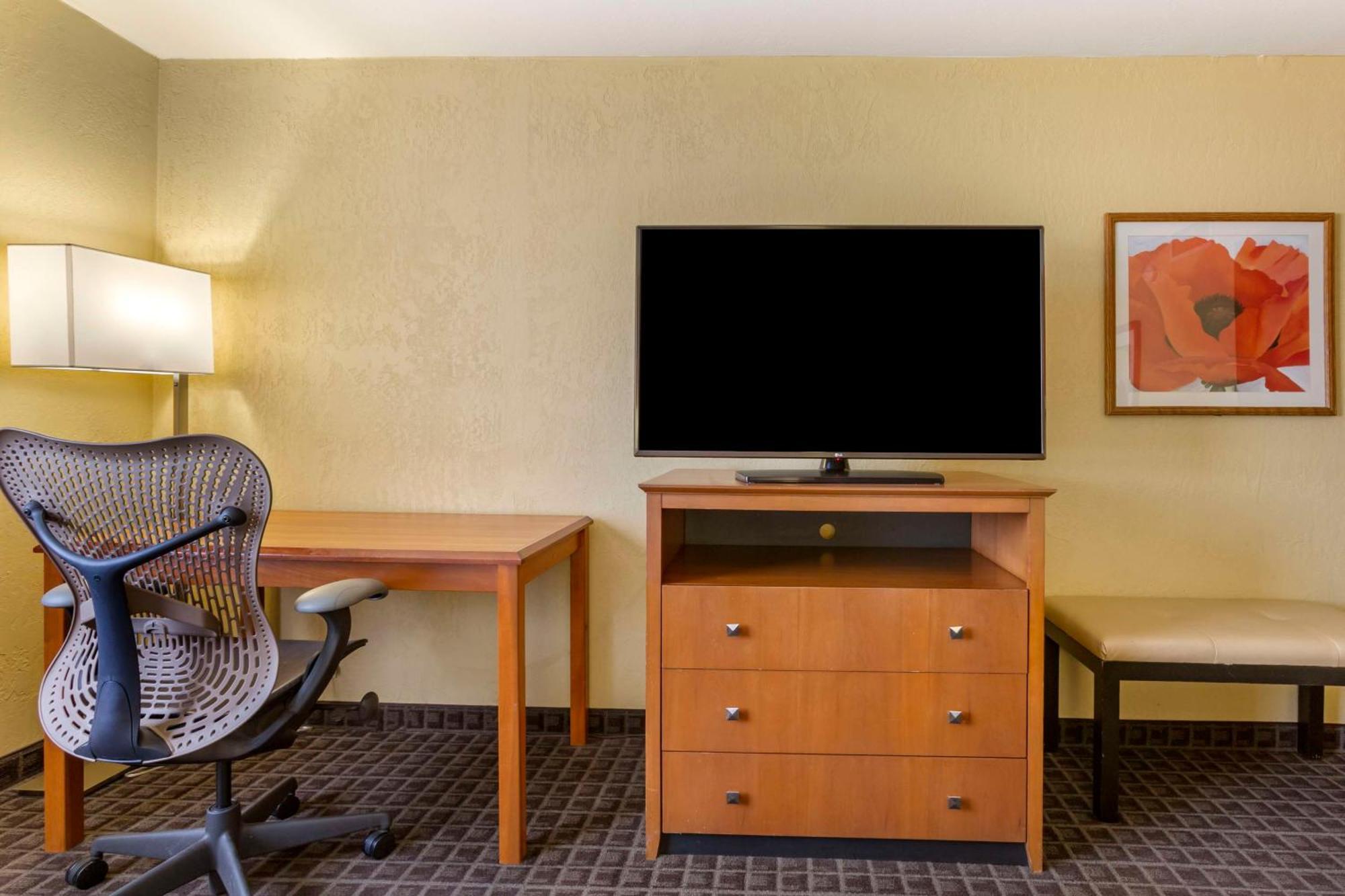 Best Western Plus Scottsdale Thunderbird Suites Ngoại thất bức ảnh